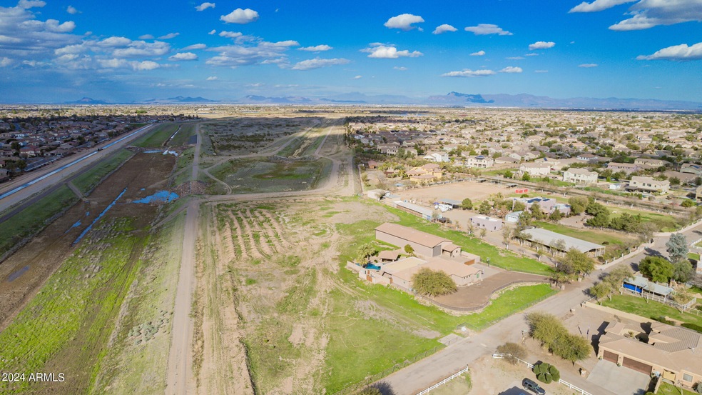 15 - Camina Aerial