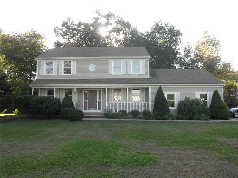 Exterior Front. Farmer s Porch & Underground Sprin