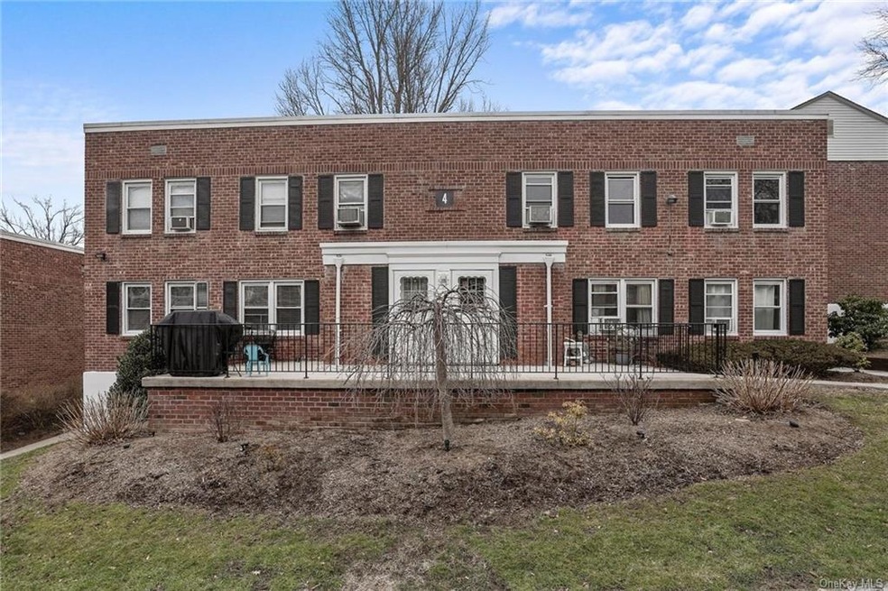 120 N Broadway unit 4C, Irvington, NY 10533 - photo 1