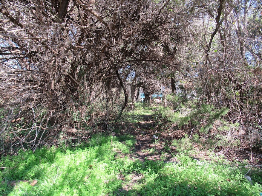 7107 Comstock Cove, Lago Vista, TX 78645 - photo 1