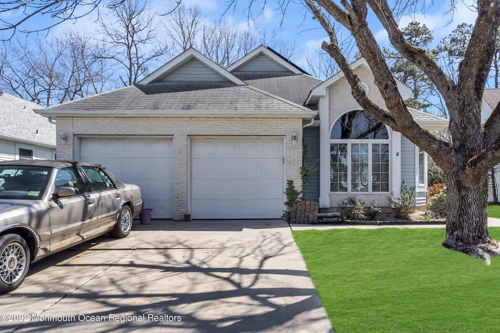 1655 Lacebark Ct, Toms River, NJ 08755 - photo 1