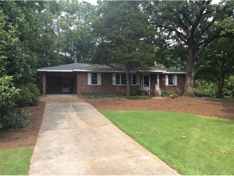 4 SIDE BRICK RANCH ON PRIVATE LOT IN DULUTH HS DIS