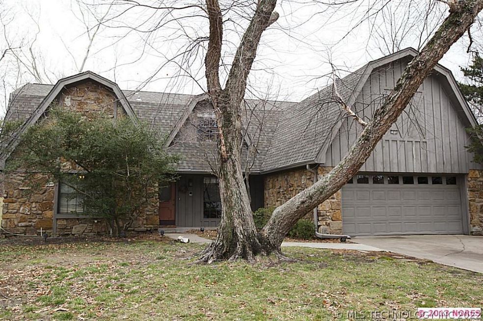 Spacious Family Home with Fantastic Back Yard Retr