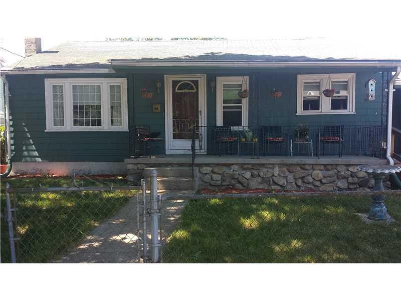 29 Beech St, Woonsocket, RI 02895 - photo 1