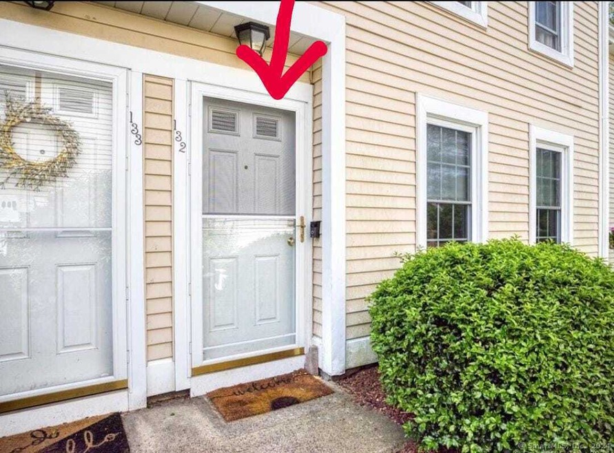 54 Rope Ferry Rd unit H132, Waterford, CT 06385 - photo 1