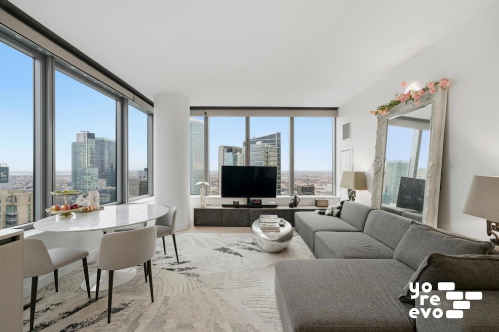 For Sale $1,687,000 • Co-Listing Agent