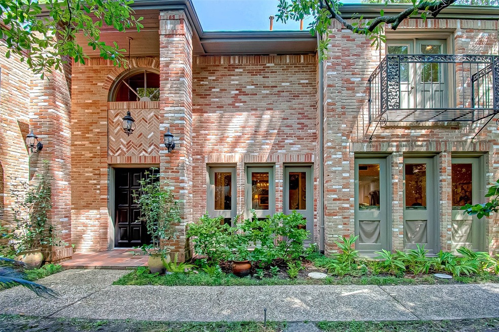 8971 Briar Forest Dr, Houston, TX 77024 - photo 1