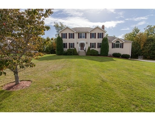 8 Rich Rd, Milford, MA 01757 - photo 1