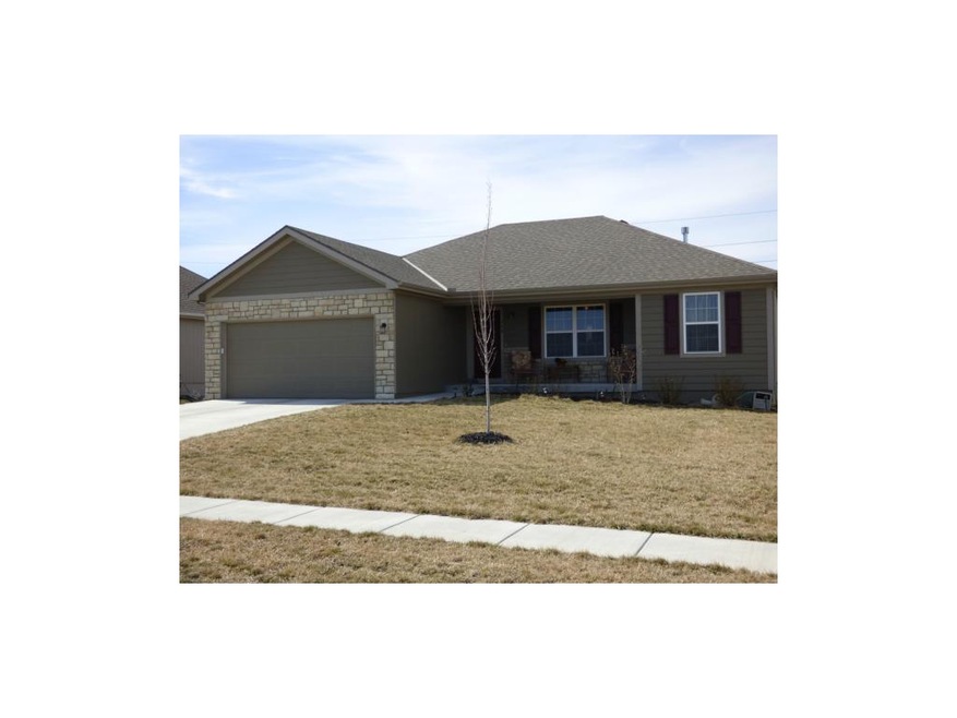 Sharp updated color works well with garage!