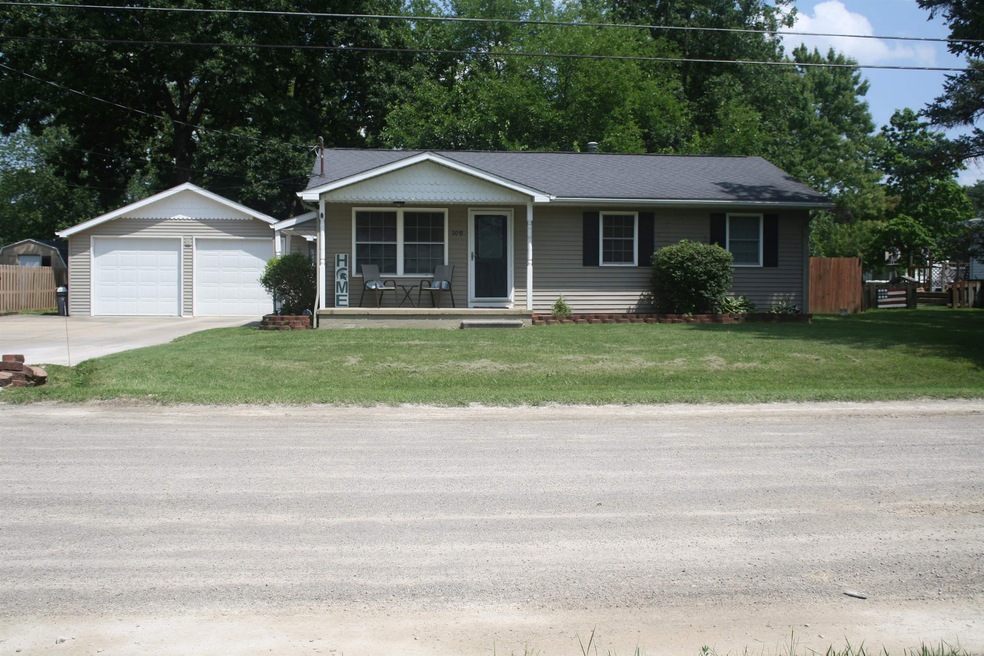 2075 Roslyn Ave, Flint, MI 48532 - photo 1