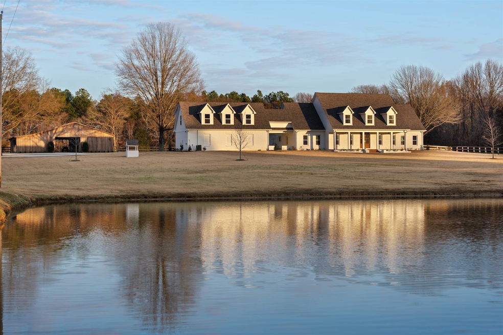 1640 Quinn Rd, Collierville, TN 38017 - photo 1