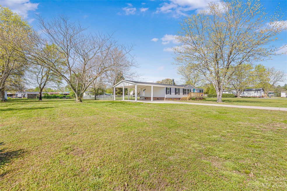 104 Camp Oak Rd, Statesville, NC 28677 - photo 1