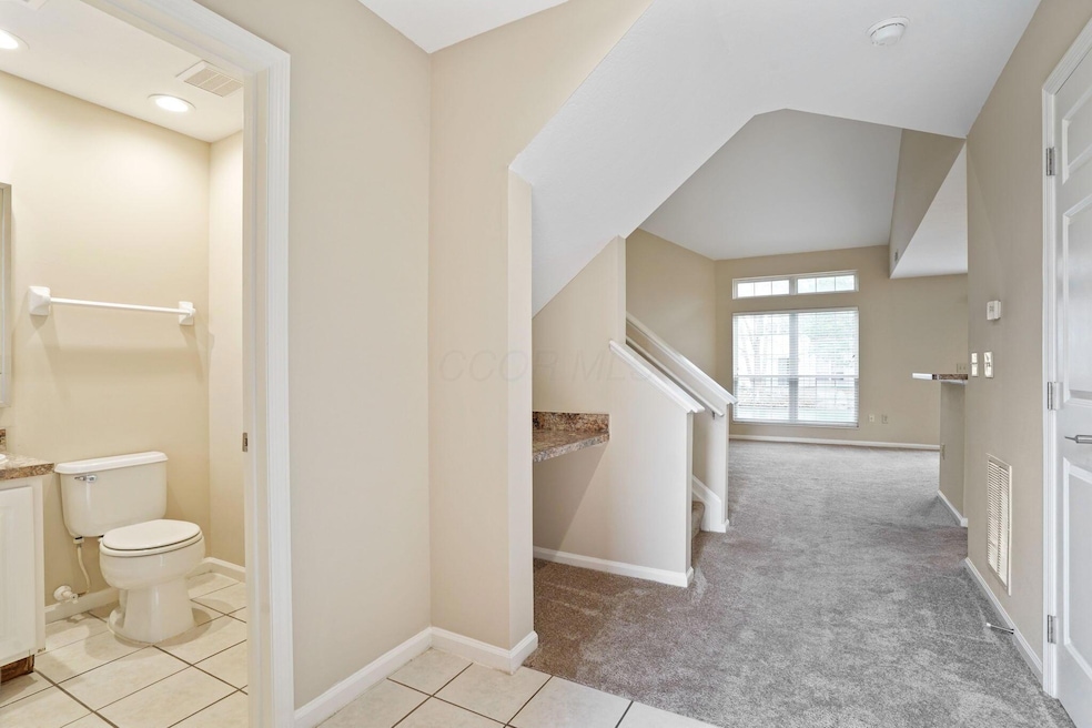 5303 Wilcox Rd, Dublin, OH 43016 - photo 1