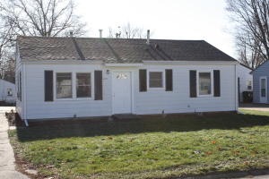2811 W 69th St, Davenport, IA 52806 - photo 1