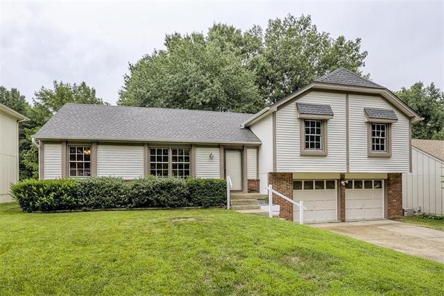 Home features newer roof