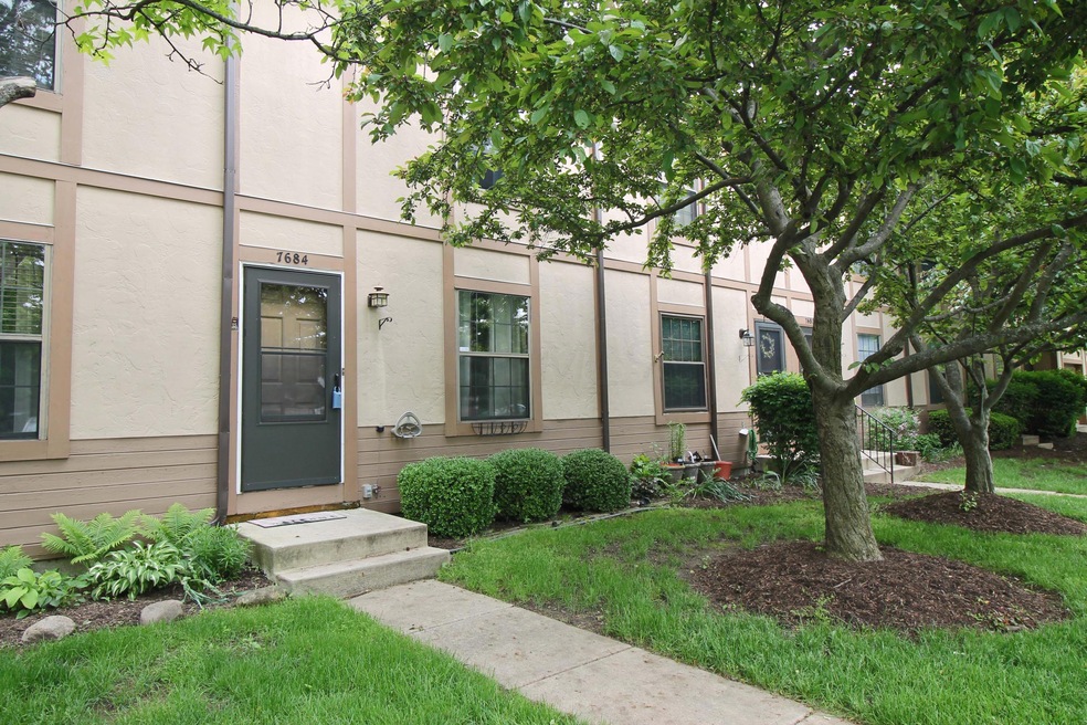 3-level townhouse condo