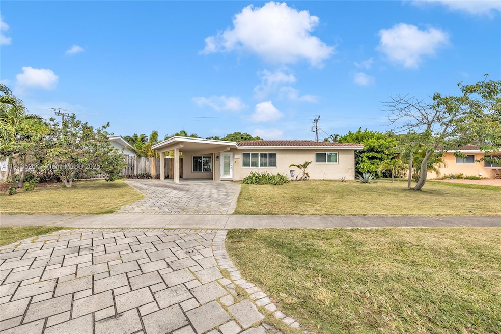 2221 NE 61st Ct, Fort Lauderdale, FL 33308 - photo 1