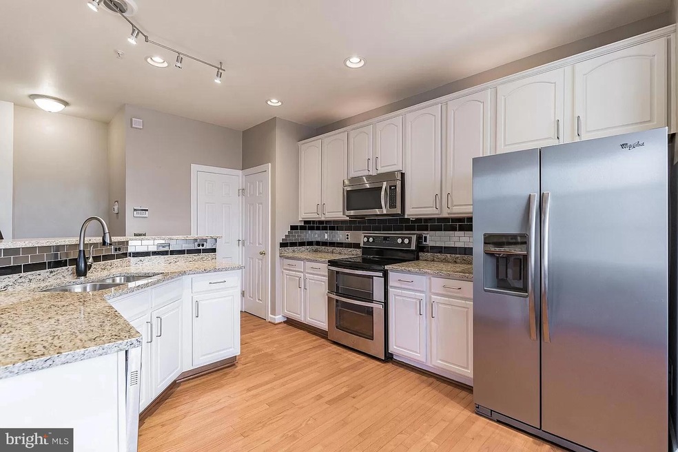 13530 Davinci Ln unit 53, Herndon, VA 20171 - photo 1