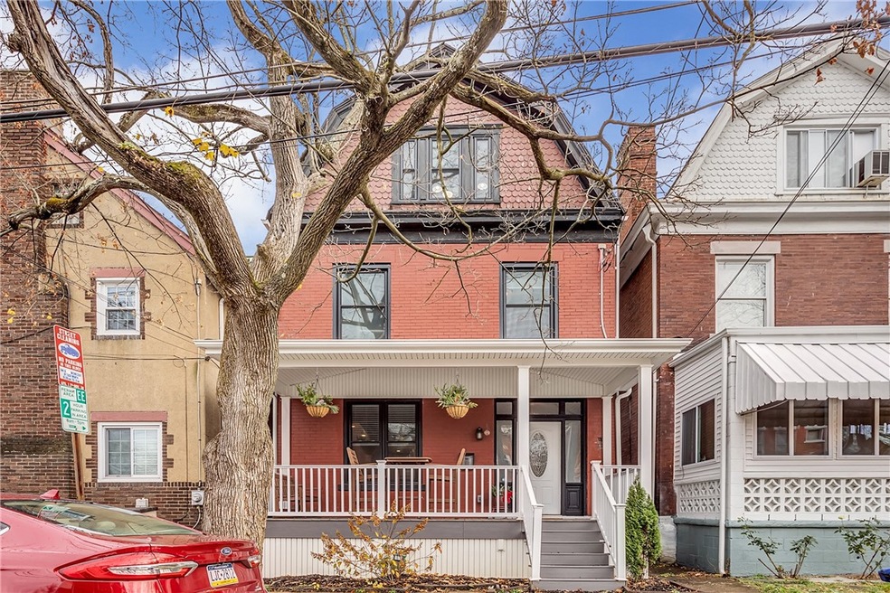 Welcome to 220 N Linden Ave in Point Breeze!  Stat