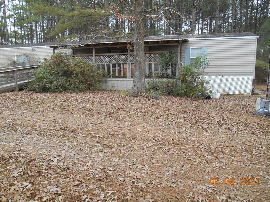 1023 Pineview Ln, McComb, MS 39648 - photo 1