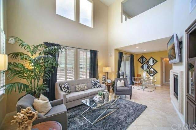 Beautiful vaulted ceilings with designer paint add