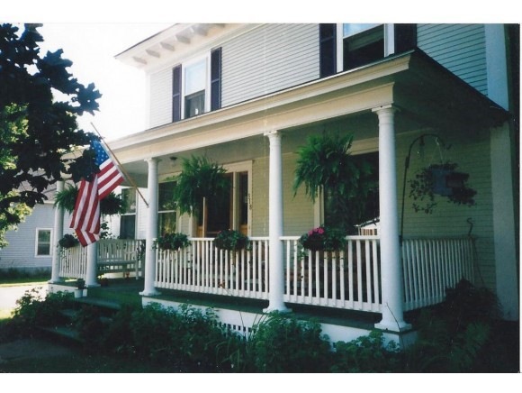 318 Main St, Derby Line, VT 05830 - photo 1