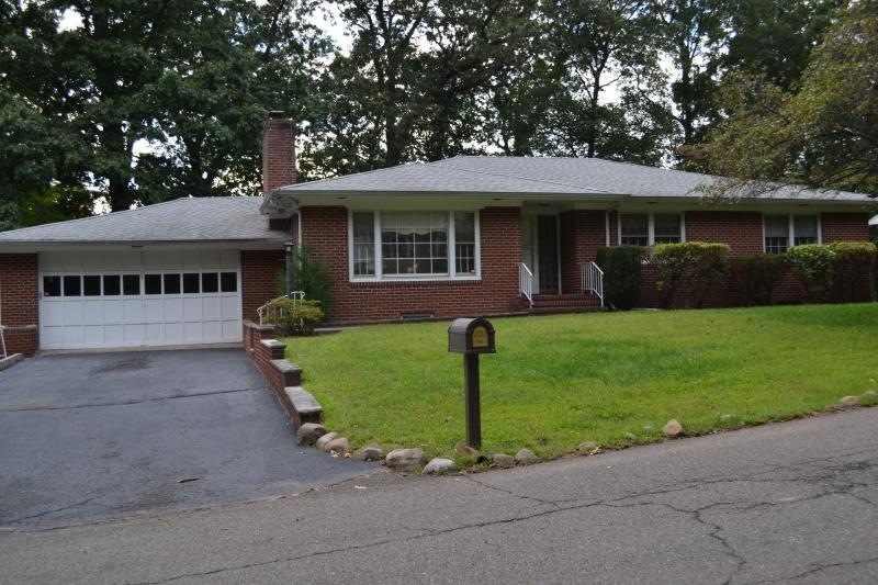 23 Sunset Rd, West Caldwell, NJ 07006 - photo 1