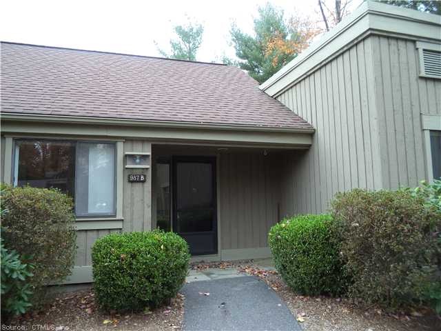 987B Heritage Village unit 987B, Southbury, CT 06488 - photo 1