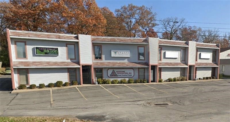 259 Pittsburgh Rd unit 4, Butler, PA 16002 - photo 1