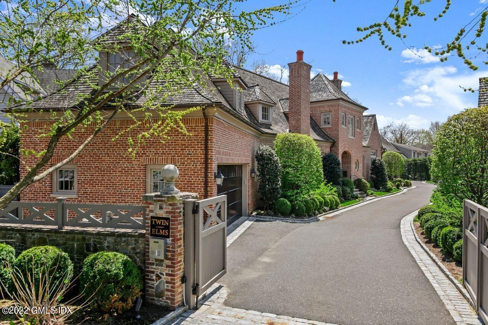 110 E Elm St unit 110 N, Greenwich, CT 06830 - photo 1