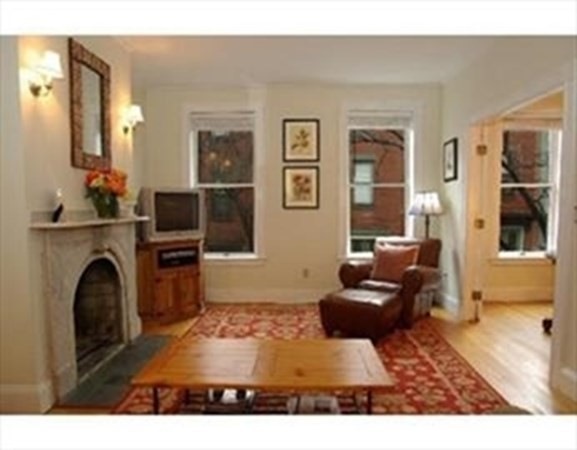 13 Auburn St unit 2, Charlestown, MA 02129 - photo 1