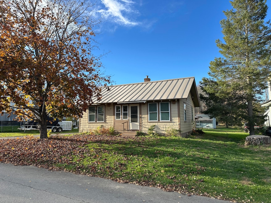 26 Winn Ave, Clinton, ME 04927 - photo 1