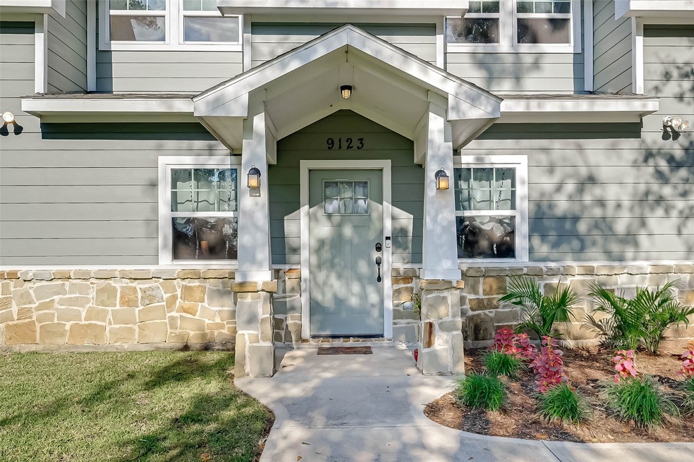 9123 Gene St, Needville, TX 77461 - photo 1