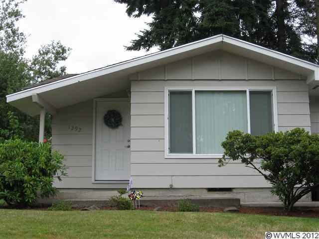 1290 Vista Ave SE, Salem, OR 97302 - photo 1