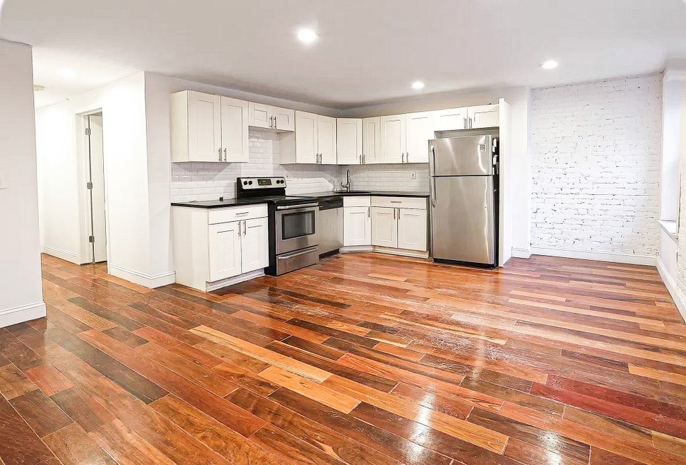 123 Mulberry St unit 2 A, New York, NY 10013 - photo 1