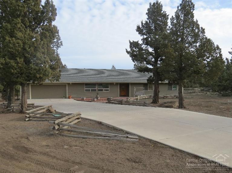 unlisted-address, Bend, OR 97703 - photo 1