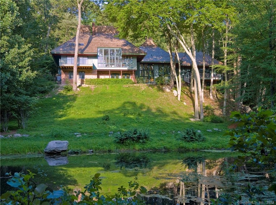 122 Woods End Rd, New Canaan, CT 06840 - photo 1