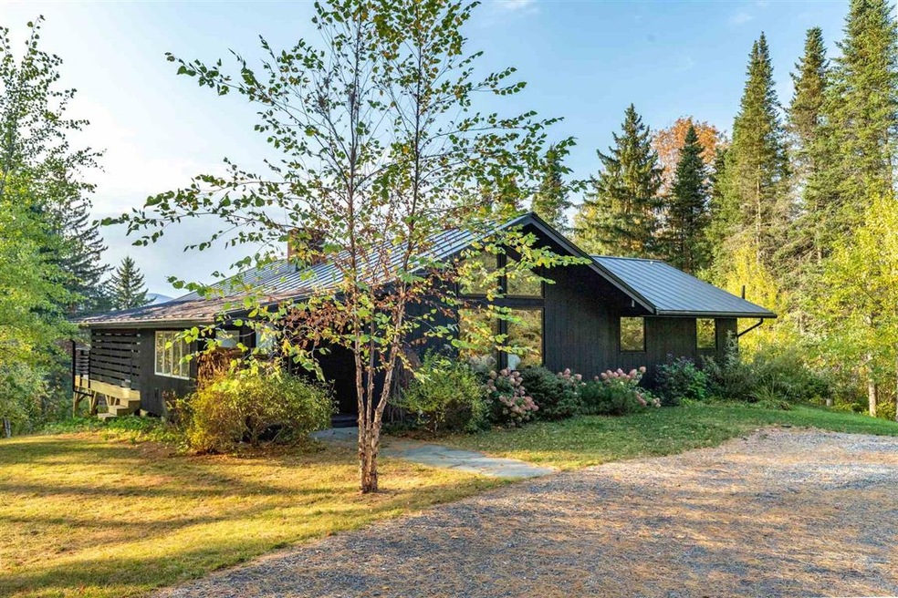 636 Upper Hollow Rd, Stowe, VT 05672 - photo 1