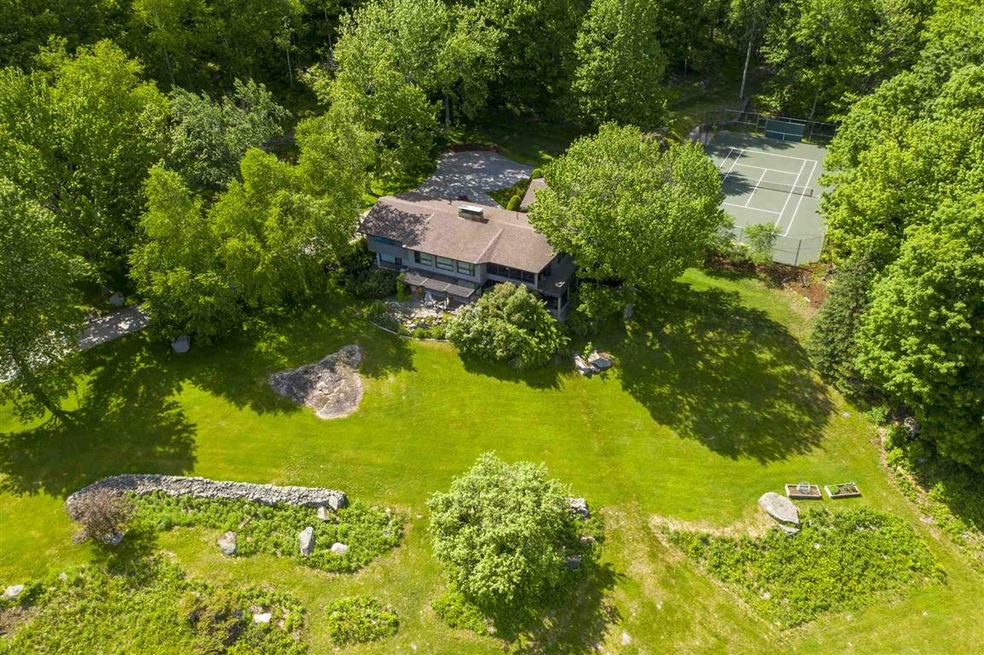 866 Old Franconia Rd, Bethlehem, NH 03574 - photo 1