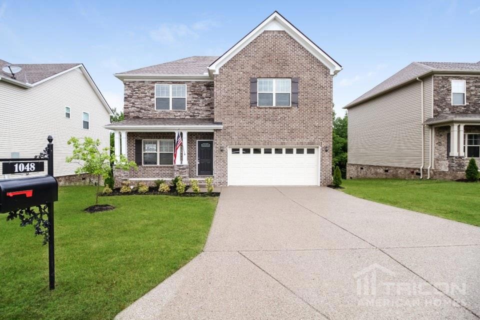 1048 Solomon Ln, Spring Hill, TN 37174 - photo 1