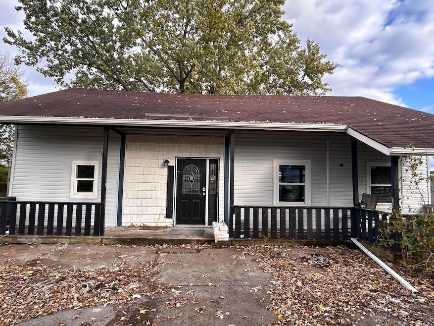 20360 Five Points Pike, Williamsport, OH 43164 - photo 1