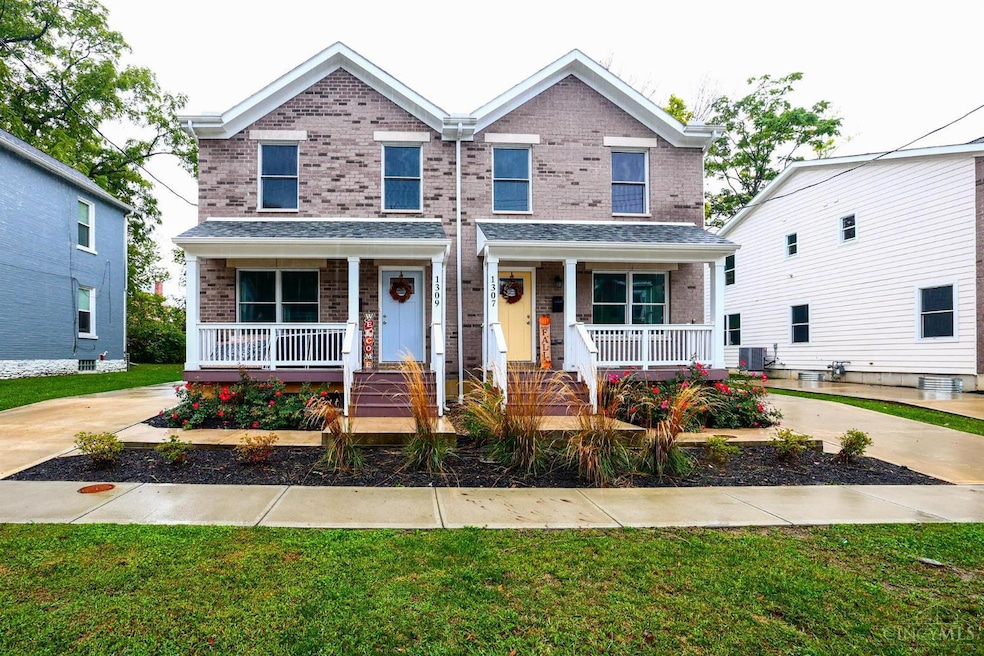 1309 Regent Ave, Cincinnati, OH 45237 - photo 1