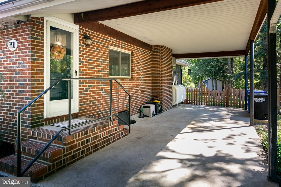 71 Oakwood Dr, Medford, NJ 08055 - photo 1