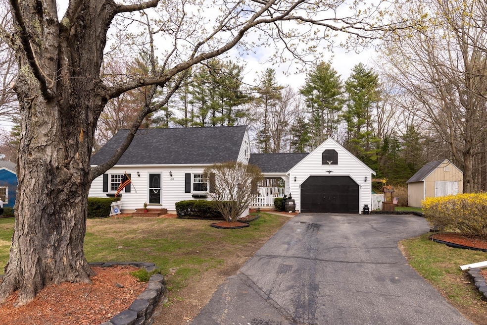 352 Salmon Falls Rd, Rochester, NH 03868 - photo 1