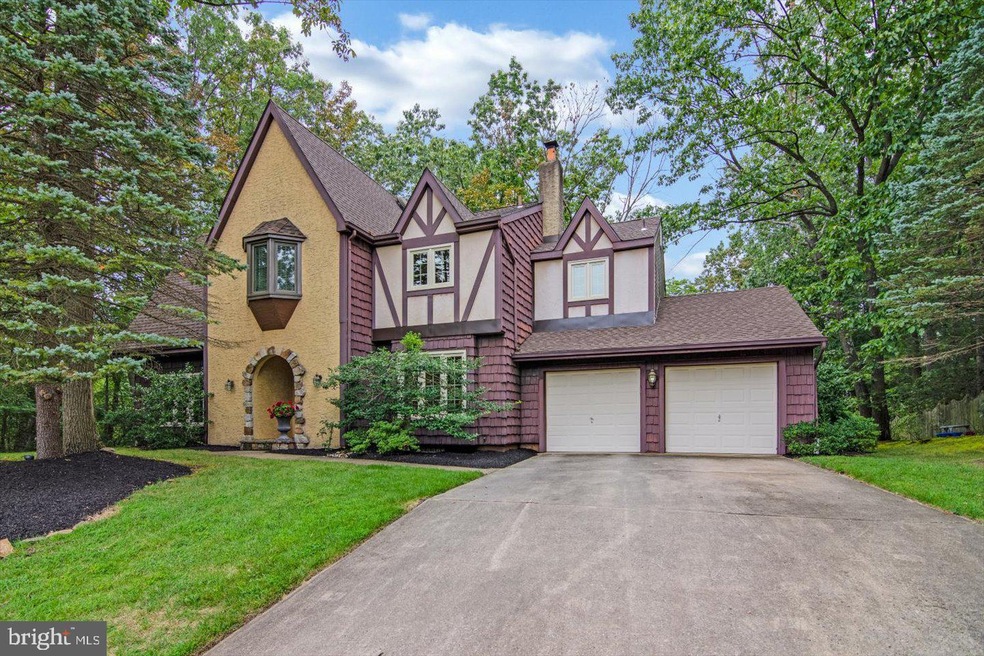 102 Whitehall Dr, Voorhees, NJ 08043 - photo 1