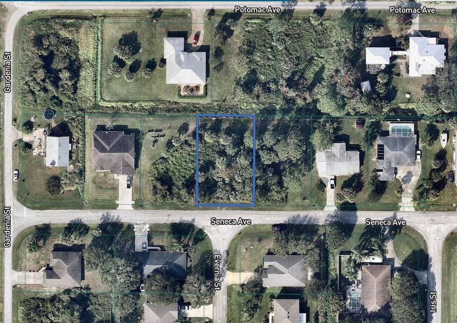 972 Seneca Ave, Sebastian, FL 32958 - photo 1