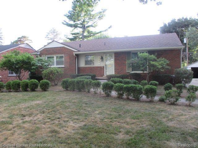 554 Merritt Ln, Birmingham, MI 48009 - photo 1
