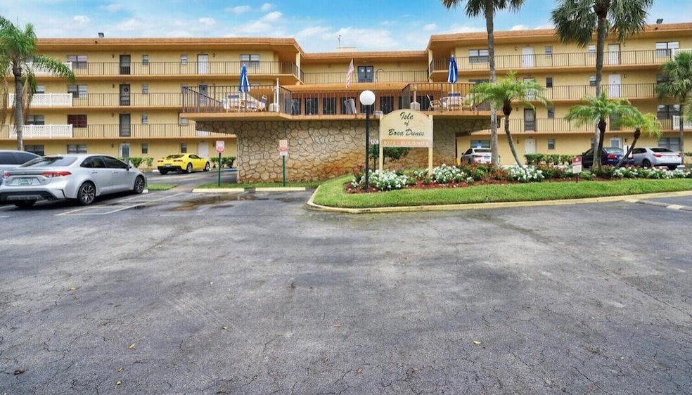 9273 SW 8th St unit 209, Boca Raton, FL 33428 - photo 1