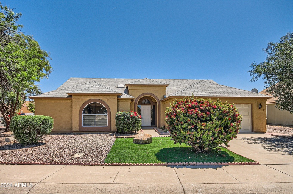 3605 W Morelos St - MLS Sized - 000 - 01
