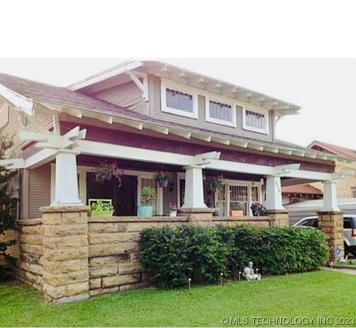 816 N Okmulgee Ave, Okmulgee, OK 74447 - photo 1